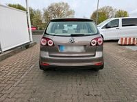 Gebraucht VW Golf VII 105 PS (77 kW) 2012 Braun Limousine