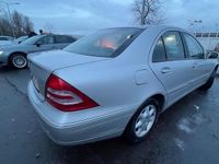 Gebraucht Mercedes C180 143 PS (105 kW) 2004 Silber Limousine