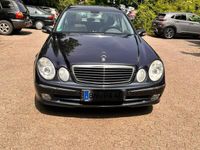 Gebraucht Mercedes E270 Avantgarde 177 PS (130 kW) 2004 Schwarz Kombi