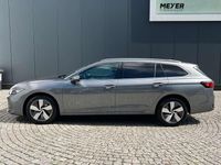 Gebraucht VW Passat Business 150 PS (110 kW) 2024 Diabasgrau metallic Kombi