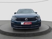 Gebraucht VW Tiguan Life 150 PS (110 kW) 2022 Blau SUV