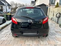 Second-hand Mazda 2 75 CP (55 kW) 2010 Negru Hatchback