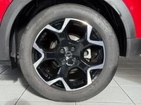 Gebraucht Opel Mokka-e Ultimate 100 kW (136 PS) 2023 Lackierung rot rubi/typ aussenverkleidun (metallic) SUV