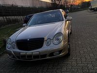 Gebraucht Mercedes E280 231 PS (169 kW) 2007 Gold Limousine
