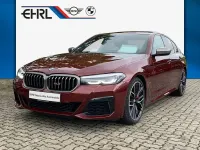 Gebraucht BMW M550 Shadowline 530 PS (389 kW) 2022 Rot Limousine