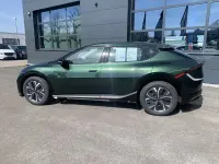 Gebraucht Kia EV6 Air 125 kW (170 PS) 2024 Deep forrest grün metallic SUV