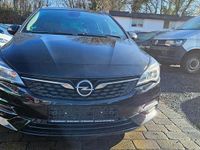 Usado Opel Astra Edition 131 HP (96 kW) 2020 Preto Carrinha