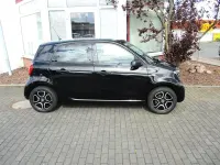 Gebraucht Smart ForFour Basis 71 PS (52 kW) 2017 Schwarz Kleinwagen