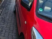 Gebraucht Hyundai i10 67 PS (49 kW) 2010 Rot Kleinwagen