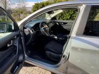 Gebraucht Nissan Qashqai N-Connecta 116 PS (85 kW) 2016 Grau SUV