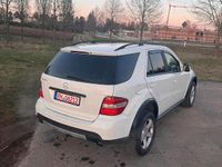 Gebraucht Mercedes ML280 190 PS (139 kW) 2008 Weiß SUV