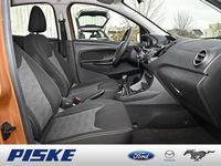 Gebraucht Ford Ka 86 PS (63 kW) 2017 Sparkling gold Limousine