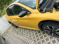 Gebraucht Peugeot 208 GT 102 PS (75 kW) 2021 Gelb Kleinwagen