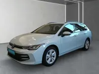 Gebraucht VW Golf VIII Life 150 PS (110 kW) 2025 Blau Kombi