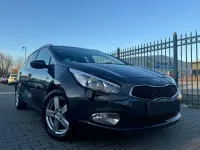 Gebraucht Kia Ceed Sportswagon 128 PS (94 kW) 2014 Schwarz Kombi