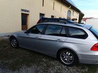 Gebraucht BMW 320 150 PS (110 kW) 2007 Silber Kombi