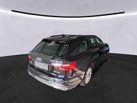 Gebraucht Audi A4 Advanced 163 PS (119 kW) 2022 Mythosschwarz metallic Kombi