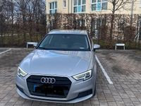 Gebraucht Audi A3 116 PS (85 kW) 2018 Silber Limousine