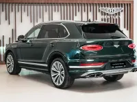 Neu Bentley Bentayga 551 PS (405 kW) 2026 Grün SUV