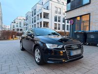 Gebraucht Audi A3 122 PS (89 kW) 2013 Schwarz Kleinwagen
