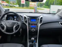 Gebraucht Hyundai i30 110 PS (80 kW) 2015 Grau Limousine