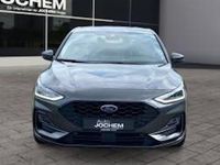 Neu Ford Focus ST-Line 125 PS (91 kW) 2026 Grau Limousine