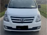 Gebraucht Hyundai H-1 170 PS (125 kW) 2015 Weiß Van / Kleinbus