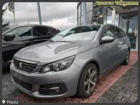 Gebraucht Peugeot 308 132 PS (97 kW) 2019 Kca  lack grau artense Kombi