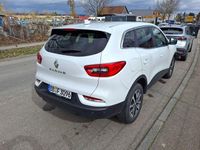 Gebraucht Renault Kadjar Zen 140 PS (102 kW) 2022 Weiß SUV