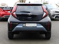 Neu Toyota Aygo X 72 PS (52 kW) 2025 Celestite SUV