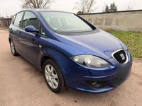 Używany Seat Altea 102 KM (75 kW) 2006 Niebieski Minivan