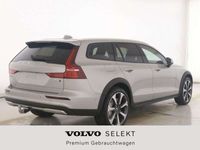 gebraucht Volvo V60 CC Ultimate AWD*Bowers*Standheizu