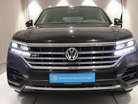 Gebraucht VW Touareg R-line 286 PS (210 kW) 2019 Deep black perleffekt SUV