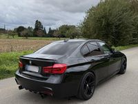 Gebraucht BMW 340 M Performance 326 PS (239 kW) 2017 Schwarz Limousine