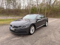 Gebraucht VW Arteon 150 PS (110 kW) 2019 Grau Kleinwagen