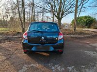 Gebraucht Renault Clio II 74 PS (54 kW) 2011 Schwarz Limousine