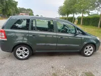 Gebraucht Opel Zafira 140 PS (102 kW) 2009 Grün Van / Kleinbus