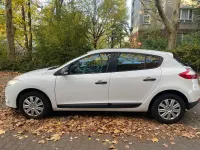 Gebraucht Renault Mégane III Authentique 101 PS (74 kW) 2011 Limousine