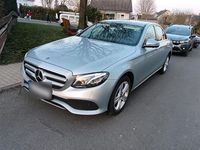 Gebraucht Mercedes E200 Avantgarde 184 PS (135 kW) 2017 Grau Limousine