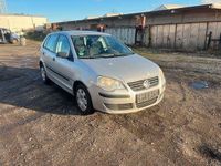 Gebraucht VW Polo Trendline 69 PS (50 kW) 2007 Silber Kleinwagen
