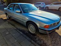 Gebraucht BMW 728 193 PS (141 kW) 1996 Silber Limousine