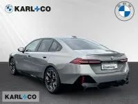 Gebraucht BMW 520 M Sport 190 PS (139 kW) 2024 Grau Limousine