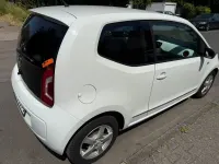 Gebraucht VW up! high up! 75 PS (55 kW) 2012 Weiß Kleinwagen