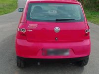 Second-hand VW Fox 54 CP (39 kW) 2005 Roșu Hatchback
