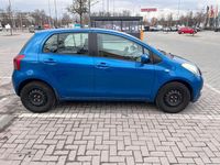 Gebraucht Toyota Yaris 69 PS (50 kW) 2008 Blau Kleinwagen
