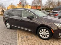 Gebraucht Chrysler Pacifica 291 PS (214 kW) 2017 Violet Van / Kleinbus