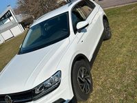 Gebraucht VW Tiguan 150 PS (110 kW) 2018 Weiß SUV