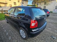 Gebraucht VW Polo 64 PS (47 kW) 2003 Schwarz Kleinwagen