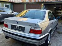 Gebraucht BMW 318 116 PS (85 kW) 1998 Limousine
