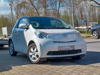 Gebraucht Toyota iQ 68 PS (50 kW) 2011 Weiß Kleinwagen
